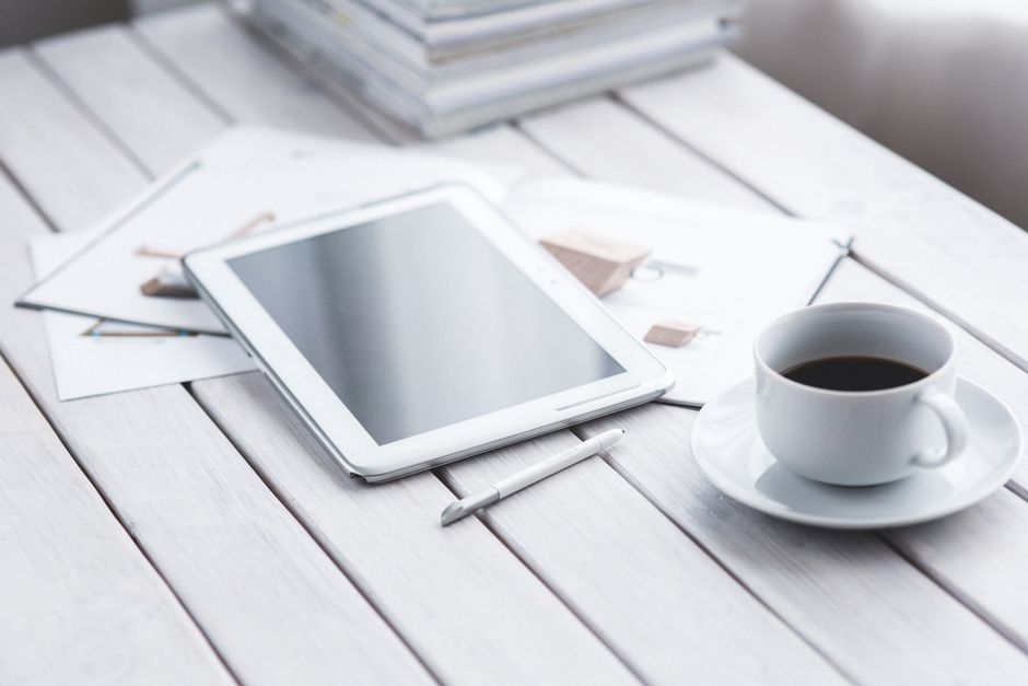 Tablette ou ordinateur portable : laquelle choisir selon ses usages
